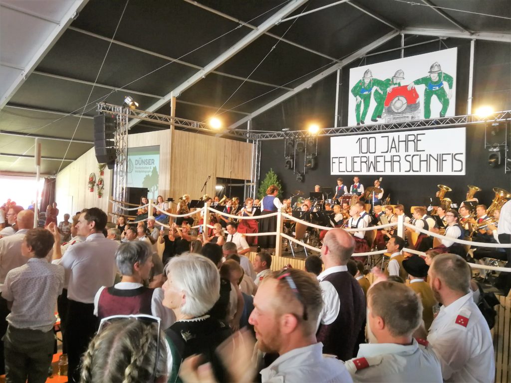 Fahneneinmarsch-Landesfeuerwehrfest 2022 in Schnifis (03.06.2022)